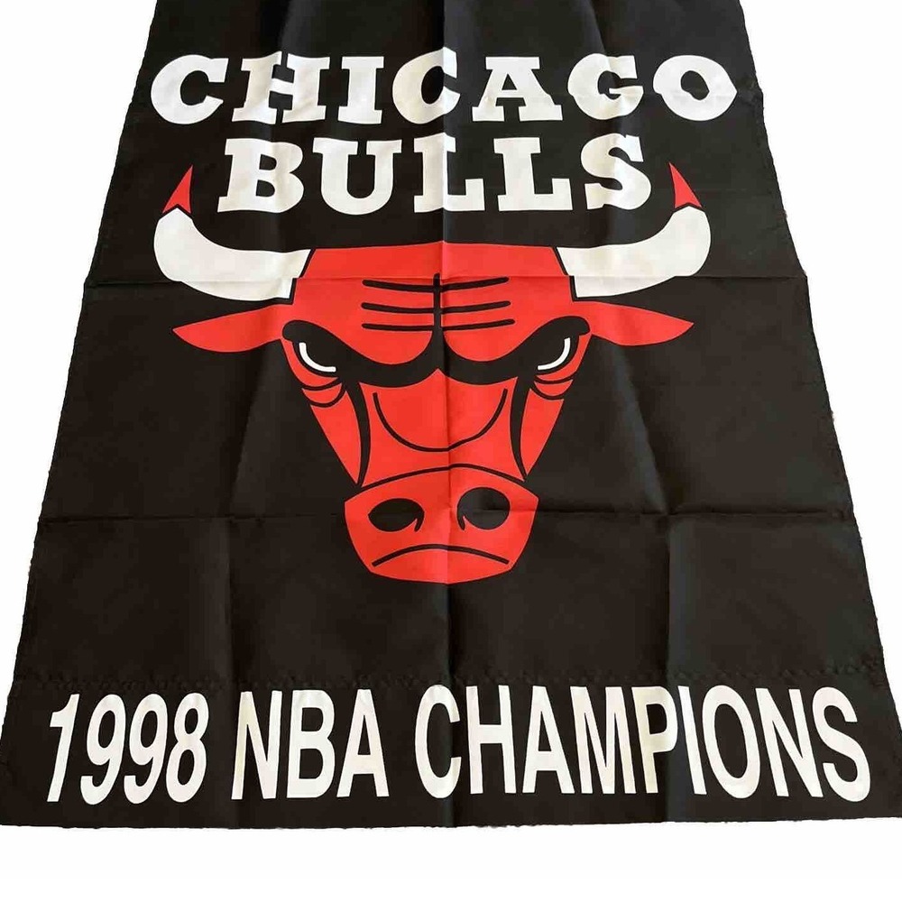 Chicago Bulls NBA‎ Flag Banner 2x4 Michael Jordan Wall Decor 90s 1998 Vintage